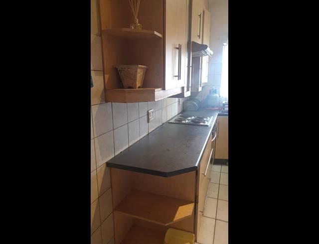 2 BEDROOM APARTMENT FOR SALE IN WYCHWOOD